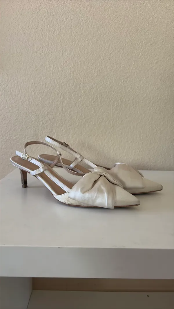 Kate Spade Wedding Kitten Heels with Bow - Image 3