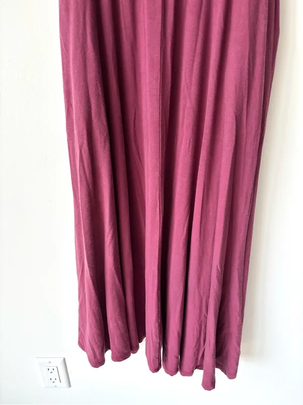 Quince Tencel Jersey Fit & Flare Dress Wine Burgundy Sleeveless Midi Scoop Neck - Image 3