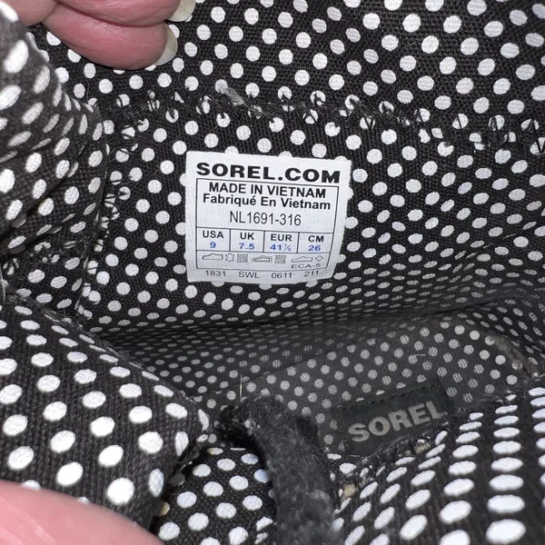 Sorel Out N About Olive Green Leather Duck Waterproof Boots Size Women's 9‎ EUC - Image 7