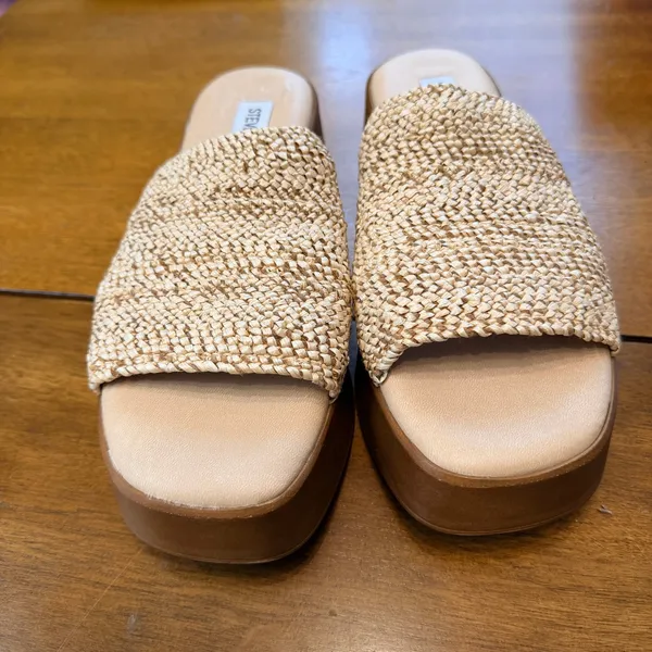 Steve Madden Raffia Platform Slide Sandals‎ Tan Woven Wedge size 37 Italy - Image 2