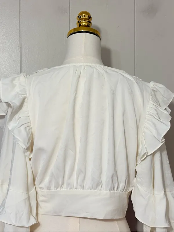 Line & Dot Sonia Ruffle Blouse White Tie Front Crop Top Size M NWT - Image 6