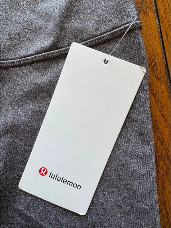 Lululemon Wunder Under High Rise 25” Luxtreme, Heathered Black Size 10 NWT - Image 4
