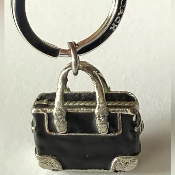 Coach Rare Vintage Collectors Find 3D Gallery Black Tote Keychain - Image 3