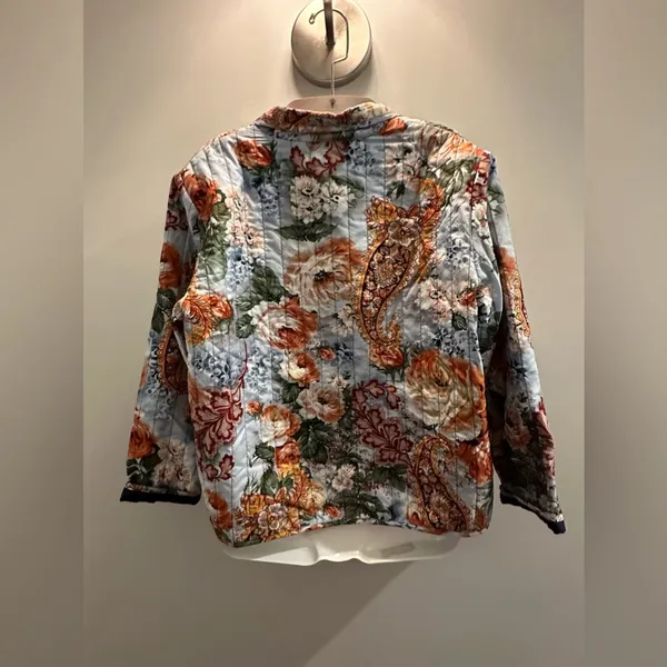 Allison Dailey Petites Quilted floral jacket. Fall colors. Inner lining … - Image 5