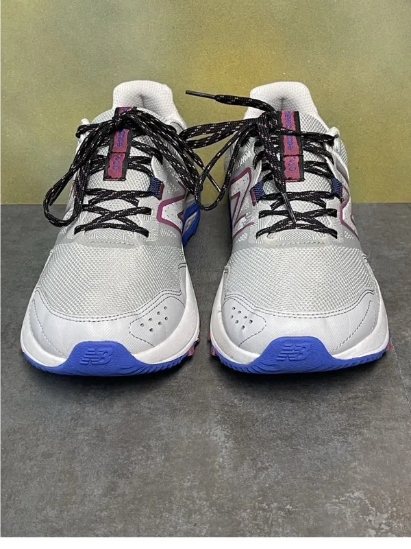 New Balance T410 Women's Gray/Pink Trail Running Shoes Size 11M - Image 6