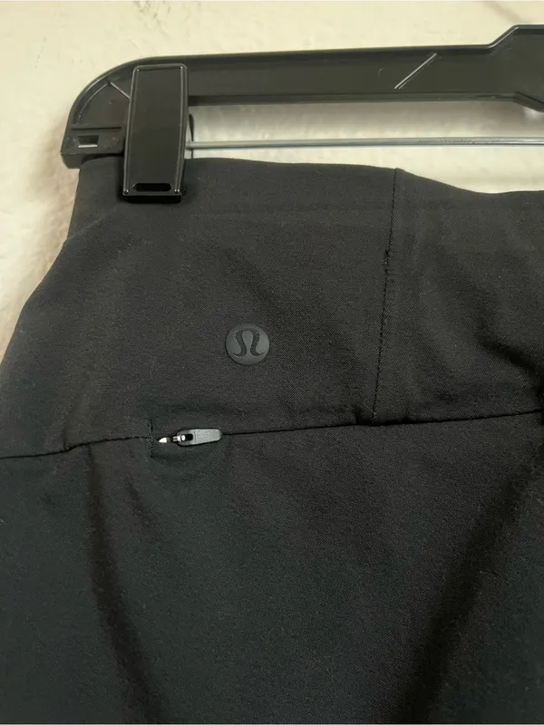 Lululemon Cropped Stretch Pants - Image 5