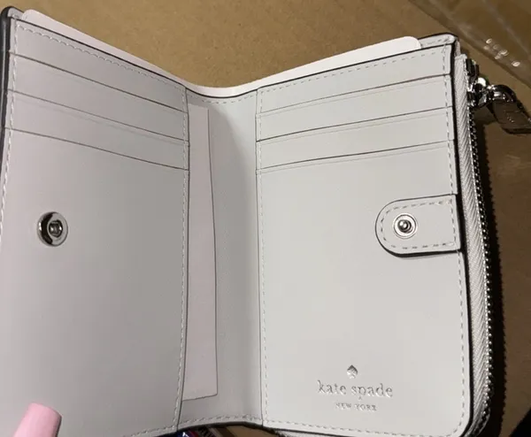 Kate Spade WALLET - Image 4