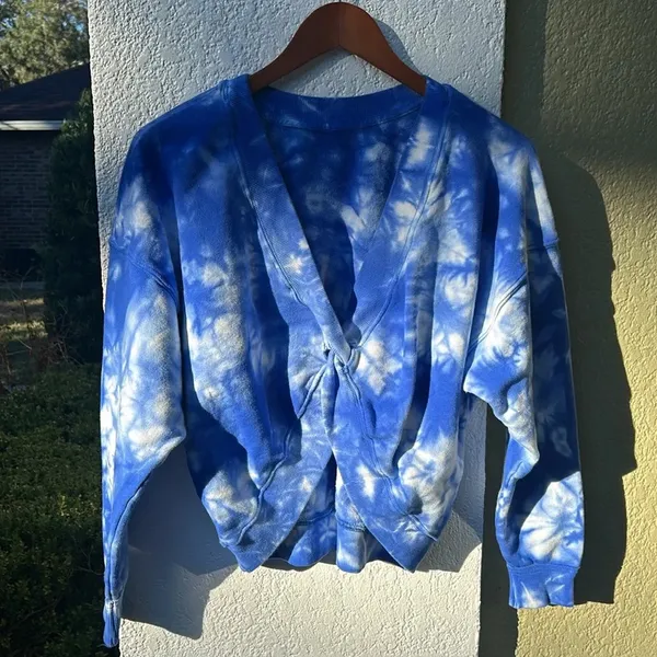 JoyLab Blue Tye Dye knot-back Sweat Shirt - Image 2