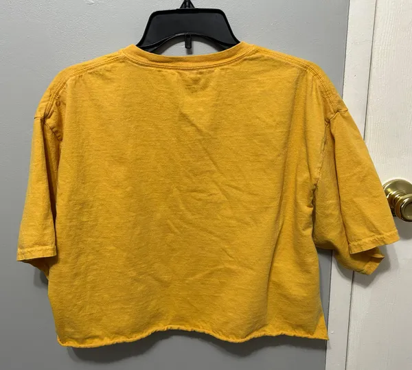 Cold Crush Yellow Cropped T-shirt - Image 2