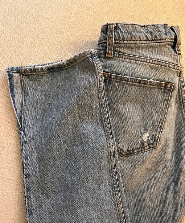 Abercrombie And Fitch 90s Straight Ultra High Rise - Image 5