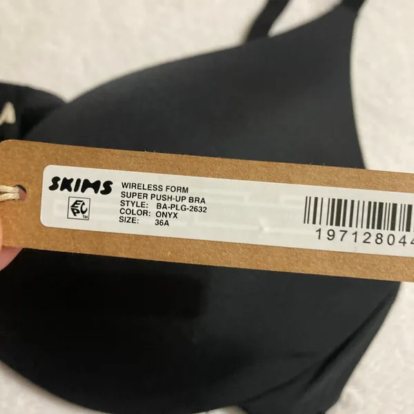 SKIMS Wireless Super Push Up Bra 36A - Image 5