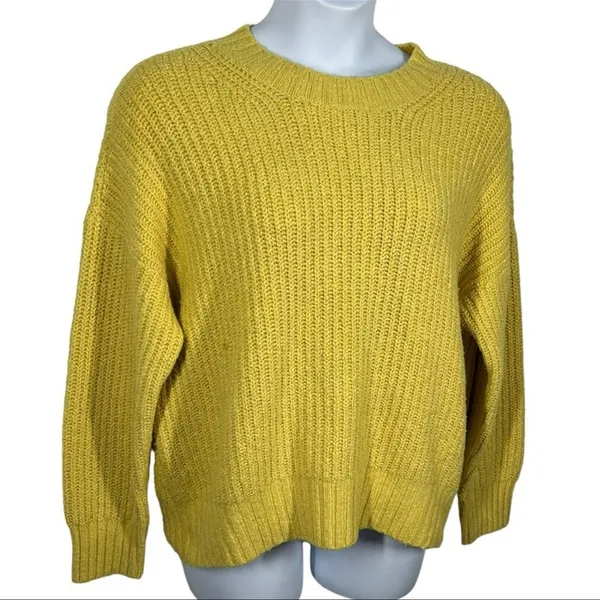 American Eagle Mustard Gold Chunky Knit Sweater Medium Oversized Fall - Image 9