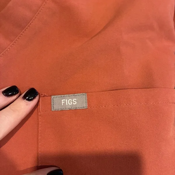 FIGS Set Catarina One Pocket Scrub Tops Medium Orange And Black EUC - Image 7