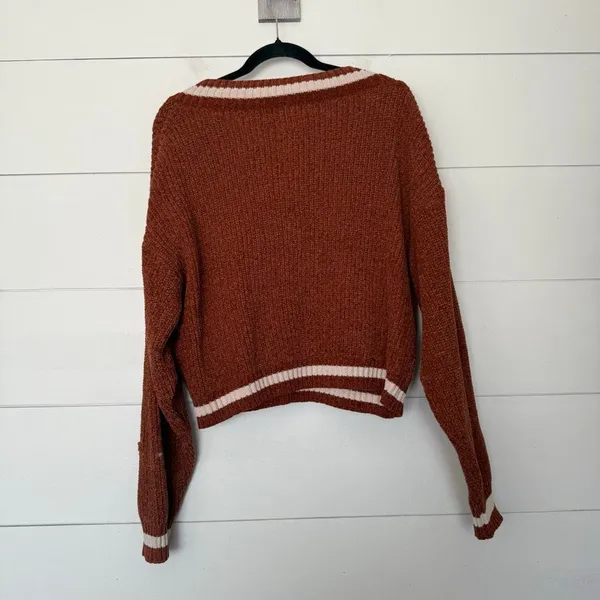 Cider Women’s Large Brown White Vneck Sweater New - Image 3
