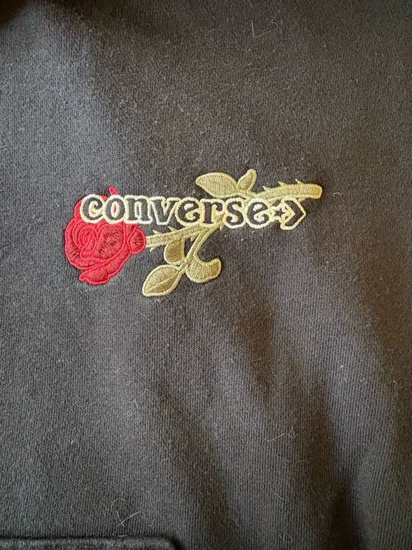 Women's Small Converse Cropped Hoodie - Image 3
