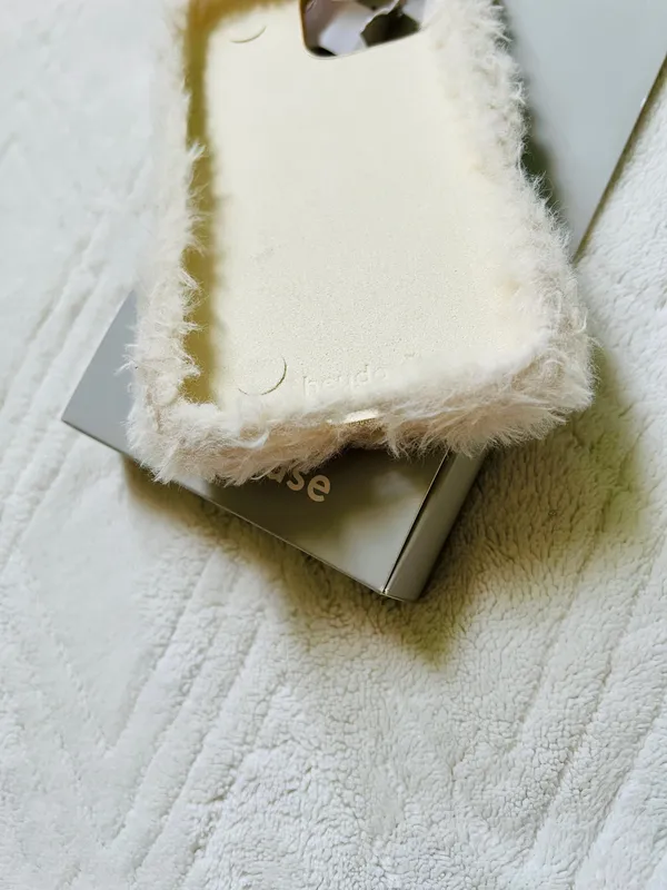 heyday cream faux fur iphone 16 pro max phone case - Image 5