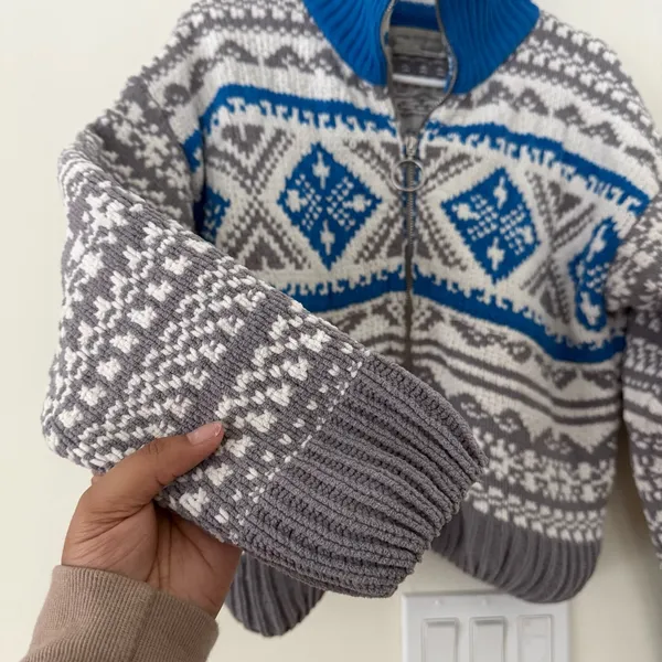 Urban Outfitters Blue and Gray Textured Scout Shrunken Zip-Up Sweater Size S - Image 7
