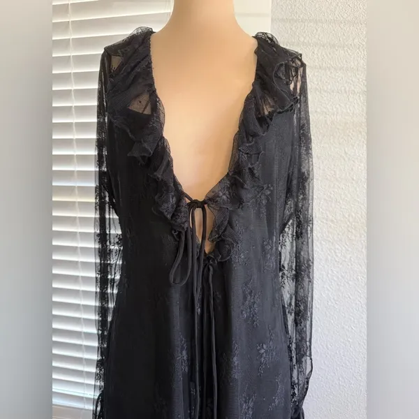 Whimsigoth Lace Overlay Mini Dress‎ Ruffle Plunge Neck Size 12 Bell Sleeves - Image 2