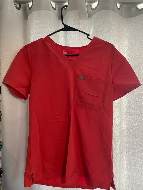 FIGS Scrubs Set Women’s - Image 4