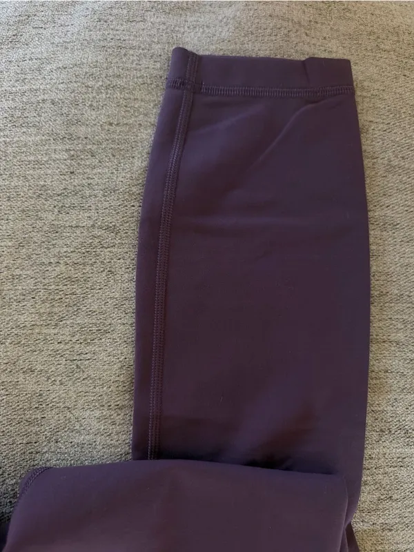 Lululemon Grape Wunder train 23” - Image 4