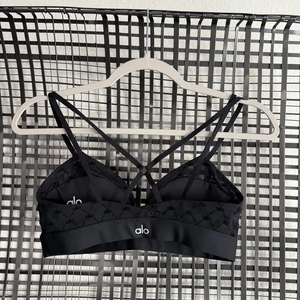Celeste airlift mesh sports bra - Image 6