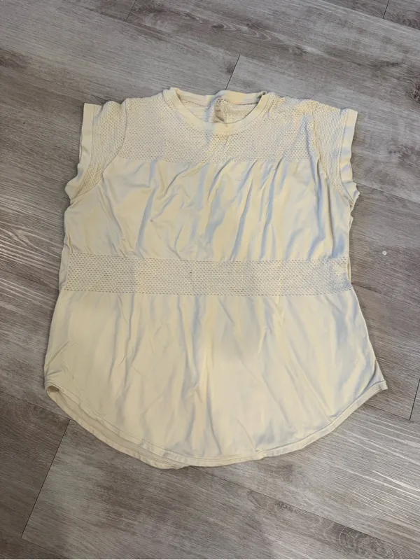Varley Carley Tee in Crème Size L/XL - Image 3