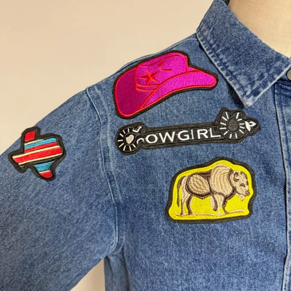 *NEW* blue b. Patch Denim Jacket Size L - Image 5