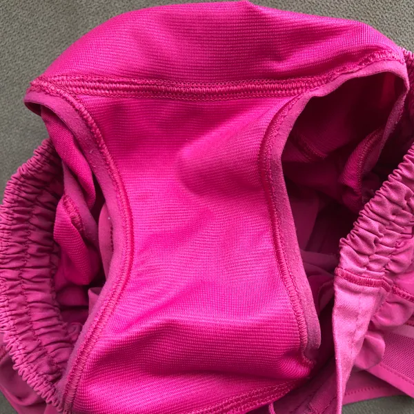 Lululemon L Hotty Hot Low-Rise Short 2.5" Sonic Pink 0 - Image 10