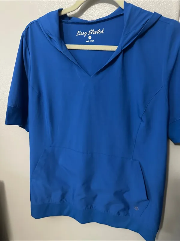 Ladies scrub top Sz M by Easy Stretch. NWT - Image 4
