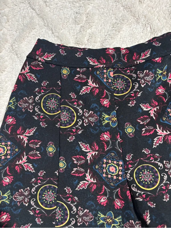 Hollister xsmall shorts - Image 3
