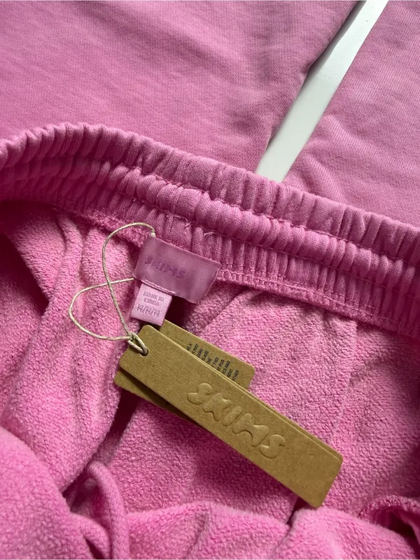 NWT Skims Boyfriend Fleece Pant, Bubblegum Pink, Size M - Image 6