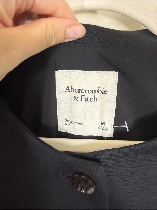 NWT Abercrombie Mara Black Short Sleeve Button Front Mini Dress Medium - Image 4