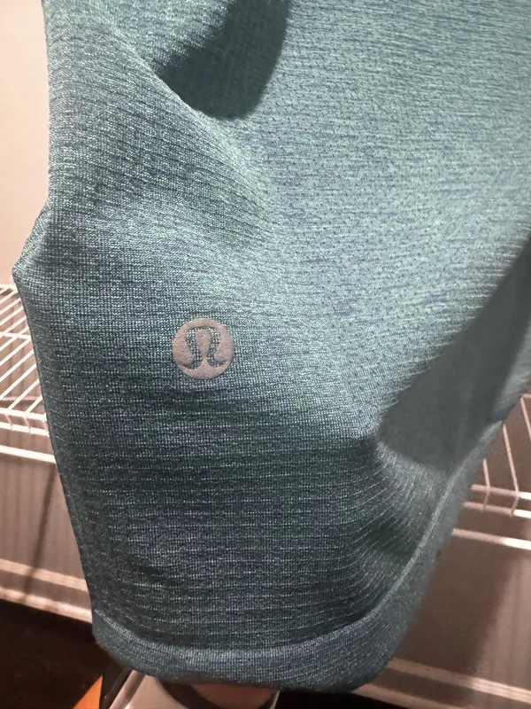 Men’s Lululemon Shirt - Image 3