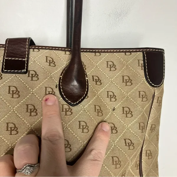 Dooney & Bourke Double signature Tote‎ large size - Image 12