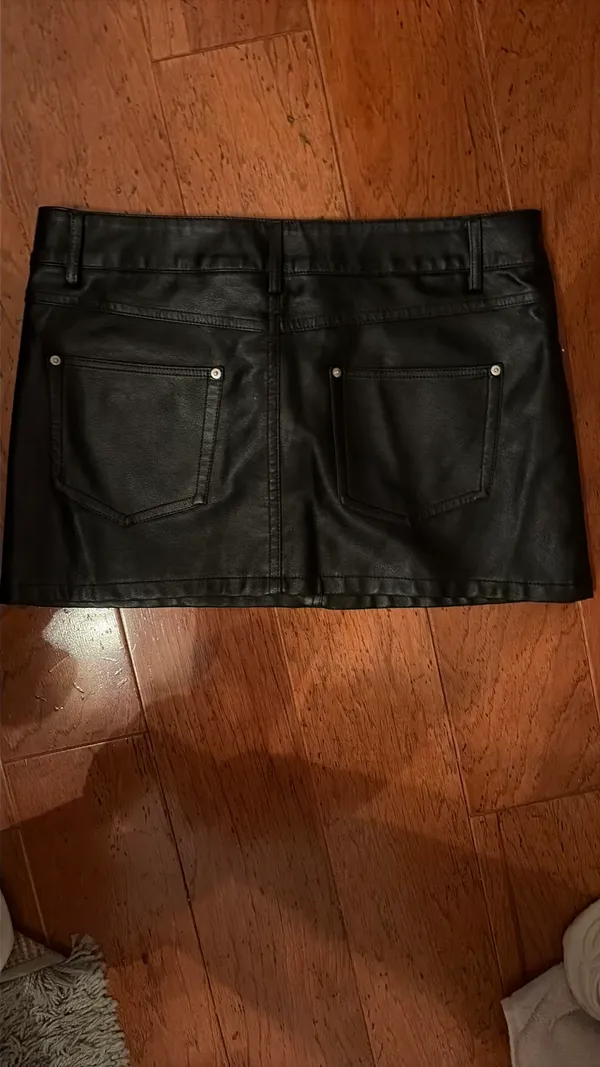 Edikted Skirt Mini Leather - Image 2