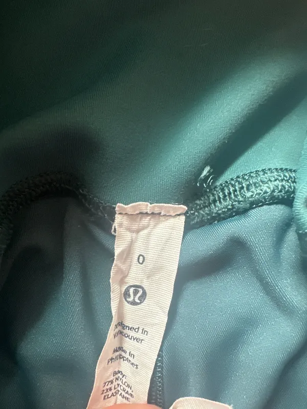 Lululemon Leggings - Image 4