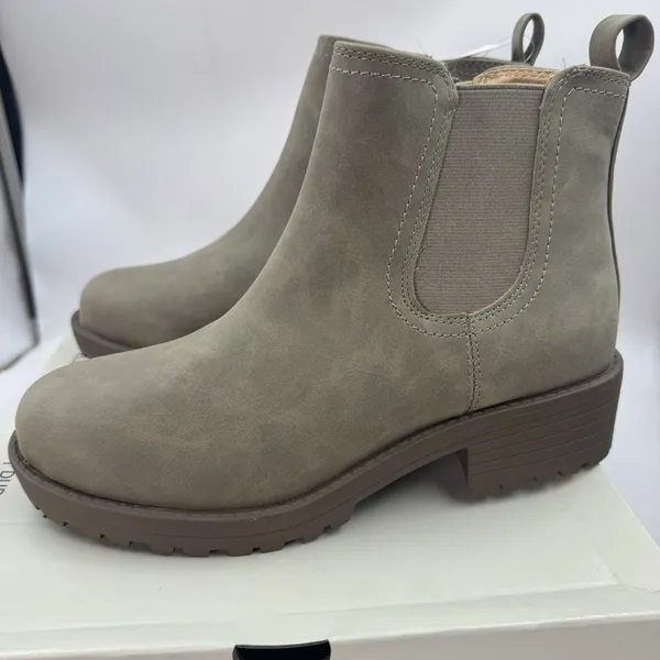 Buffalo David Bitton Anna Women’s Brown Ankle Chelsea Boots Size 8 NEW in Box - Image 5