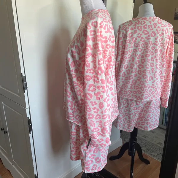Sleepwear XS Leopard Pajamas - Image 6