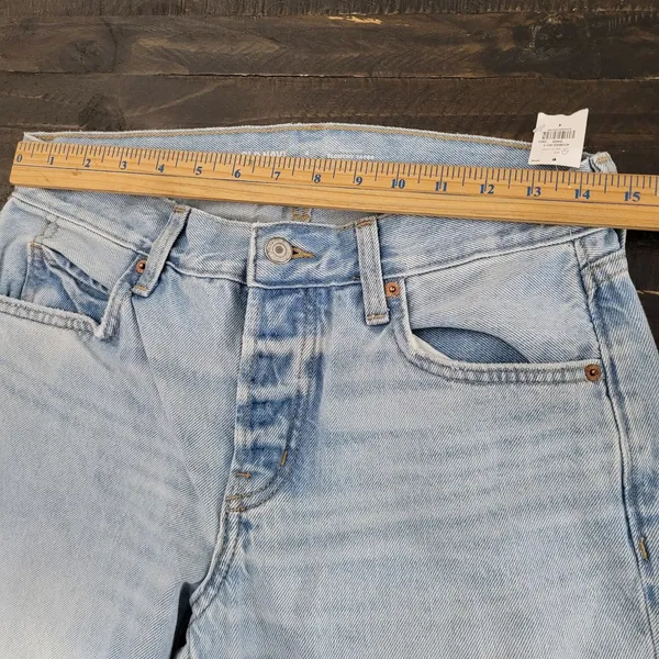 Old Navy High-Rise Slouchy Taper Jeans Light Wash Denim Women’s Size 4 - Image 5