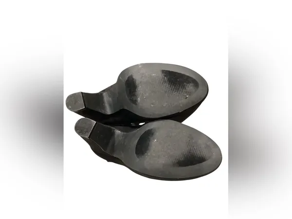 American Rag CIE Black Suede Mary Jane Block Heels WORN ONCE for 3 hours - Image 9
