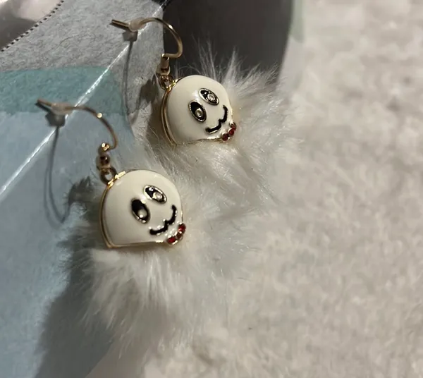 Ghost Puff Pom Earrings Halloween White - Image 2