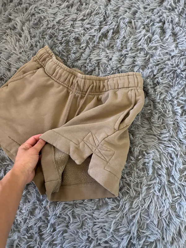 Universal Threads Brown Pants - Image 2