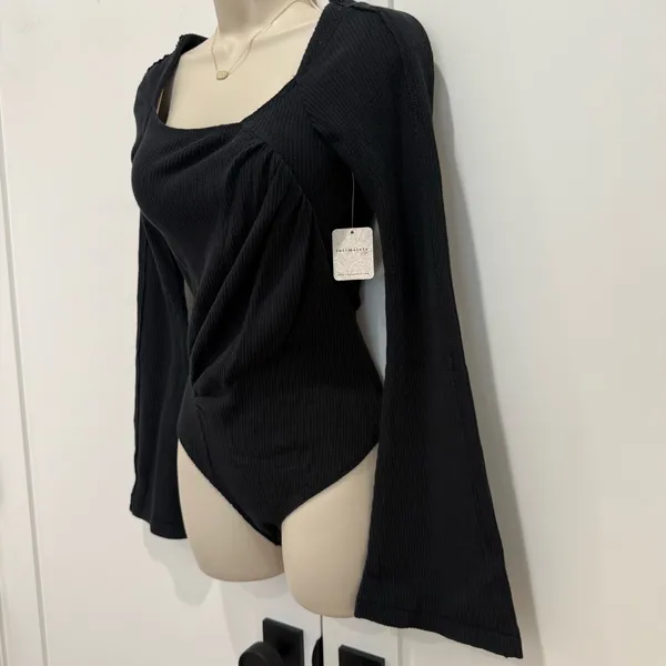 NWT Free People Intimately On A Cloud Bodysuit Small Black Bell Sleeves Minimal - Image 8