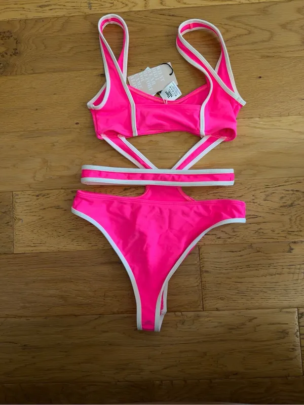 NWT - S - TIGER MIST - Women's Pink Contrast-Trim Cutout Bikini - Image 3