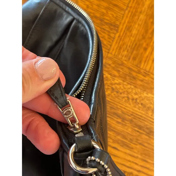 Coach Colette Black Pleated Leather Crossbody adjustable Bag - Image 5
