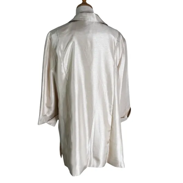 NWT Chico’s Subtle Sheen Topper Jacket Natural Cream Size 3 or XL - Image 5