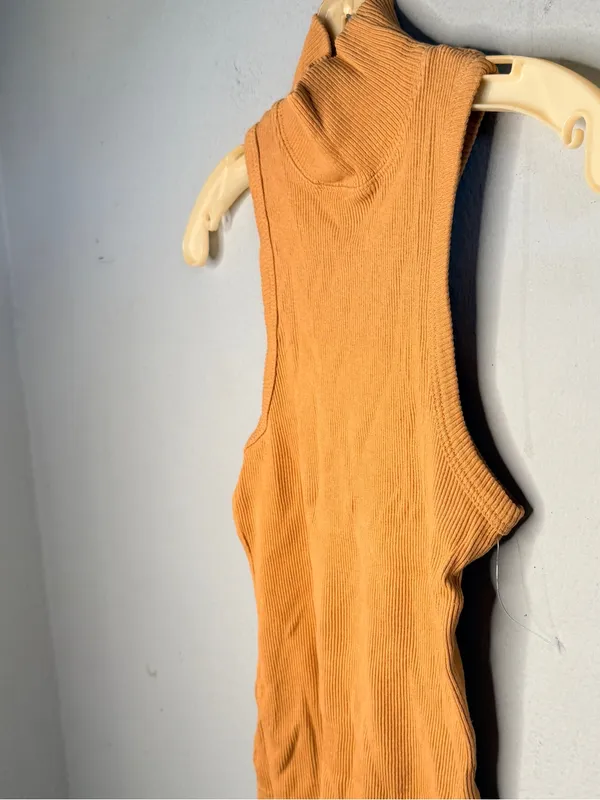 Hard Tail Forever Ribbed Top nwot Size undefined - Image 2