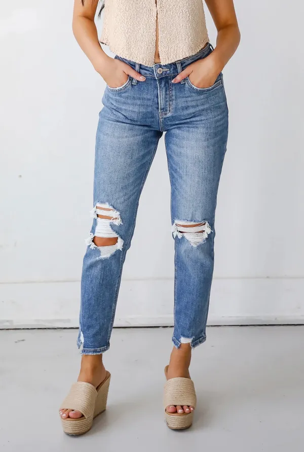 Medium wash distressed jeans - Image 5