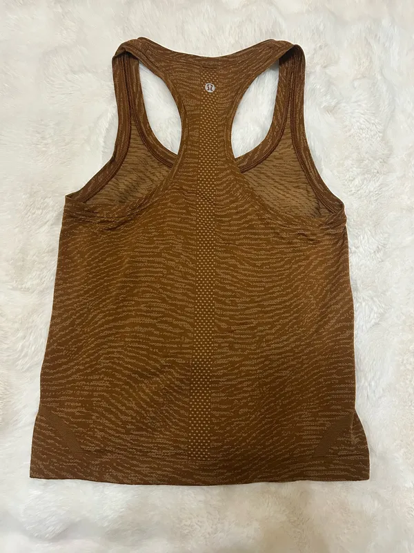 Lululemon Racerback Swiftly Tank - Image 3