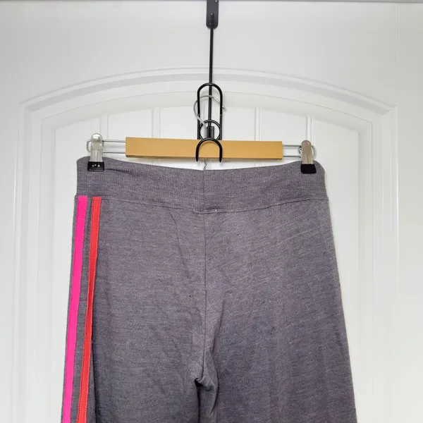 Sundry Women’s Small Jogger Sweatpants Vertical‎ Rainbow Side Stripe Travel - Image 7